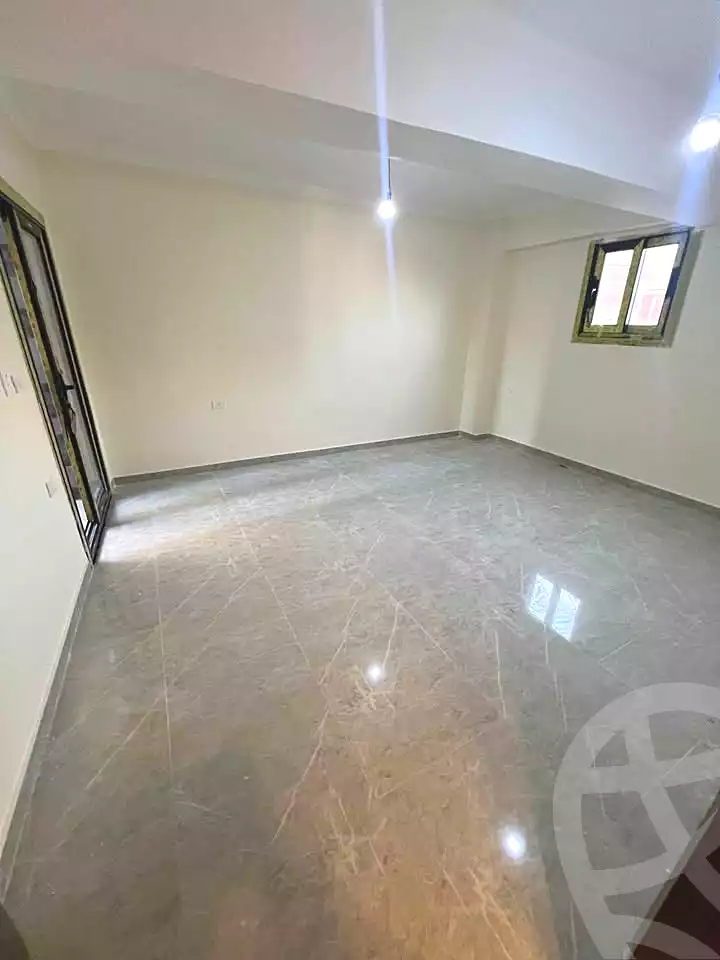 https://aqarmap.com.eg/ar/listing/6715889-for-sale-alexandria-sydy-bshr-sydy-bshr-bhry