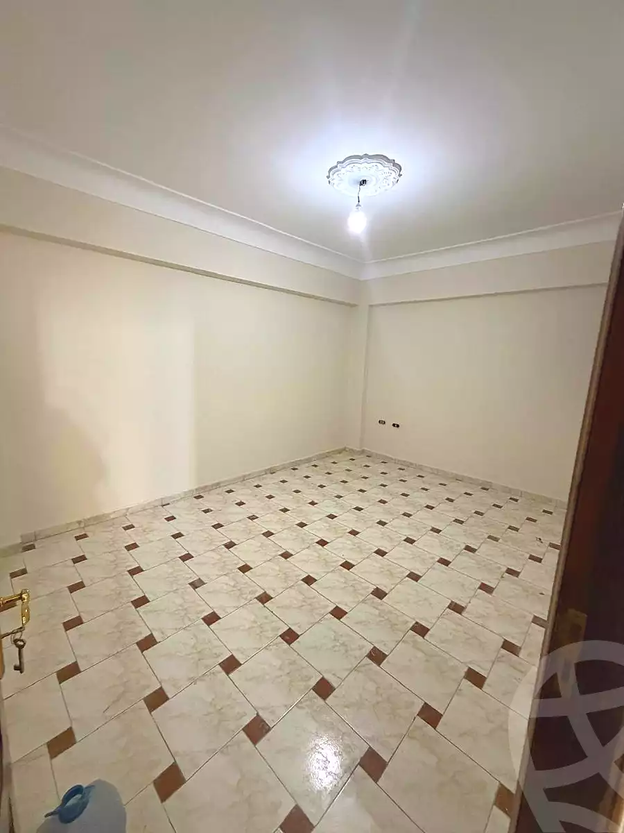 https://aqarmap.com.eg/ar/listing/6715897-for-sale-alexandria-lsywf-el-falki