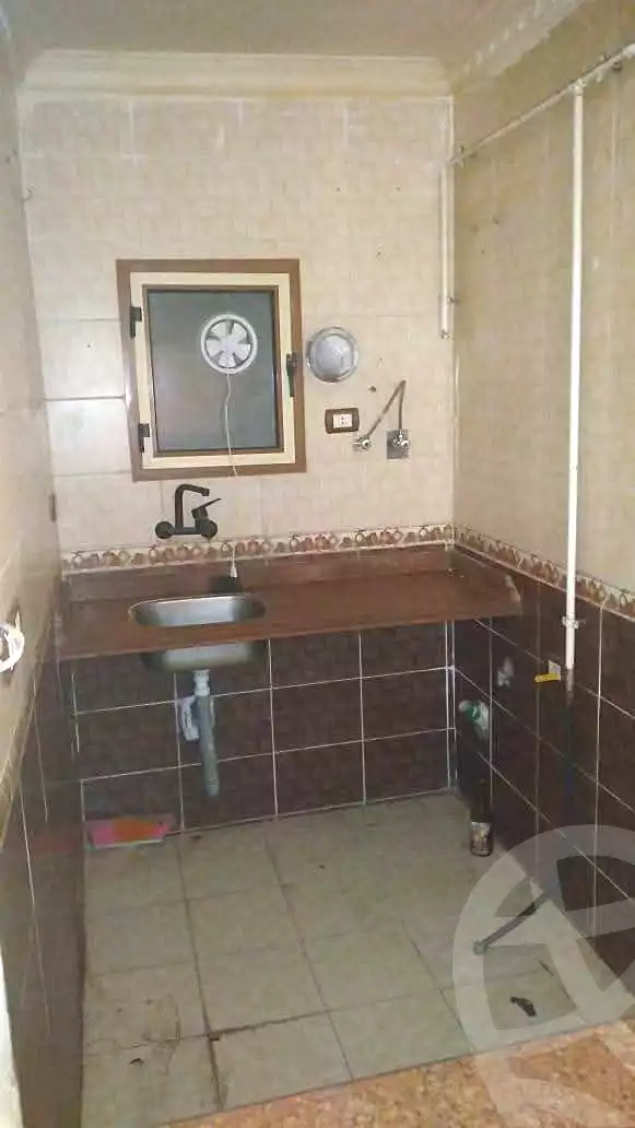 https://aqarmap.com.eg/ar/listing/6715980-for-sale-alexandria-sydy-bshr-sydy-bshr-bhry-shr-mhmwd-l-yswy