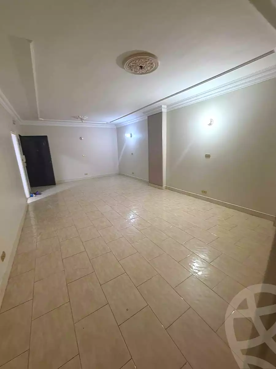 https://aqarmap.com.eg/ar/listing/6716067-for-rent-cairo-helwan-helwan-el-sharkeya-el-maraghi-st