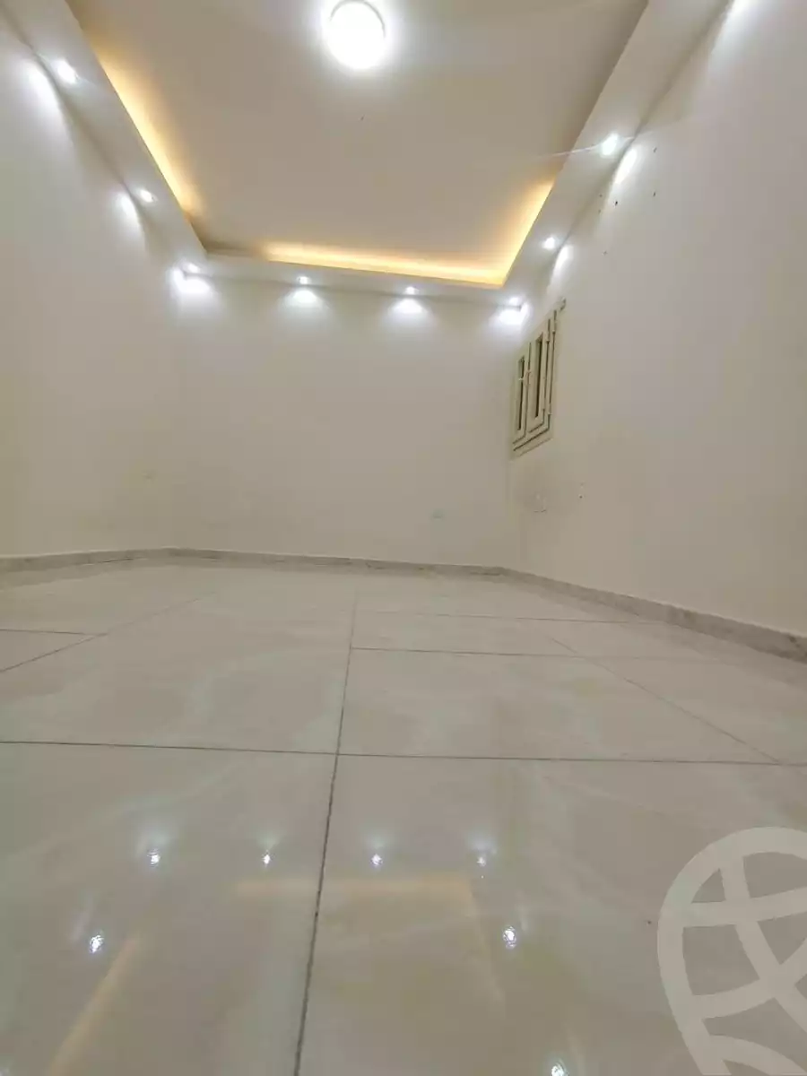 https://aqarmap.com.eg/ar/listing/6716431-for-rent-cairo-helwan-rostom-st