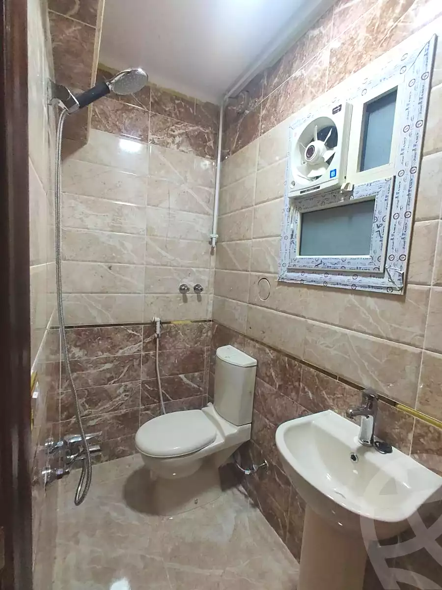 https://aqarmap.com.eg/ar/listing/6716716-for-rent-cairo-hadayek-el-koba-hamamat-el-koba
