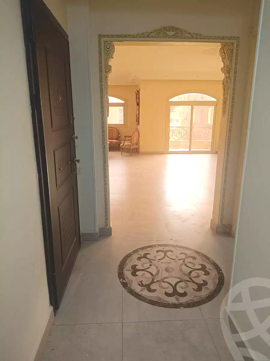 https://aqarmap.com.eg/ar/listing/6716761-for-rent-cairo-6th-of-october-el-hay-el-motamyz-fourth-touristic-village-mahmoud-sami-el-baroudi-st