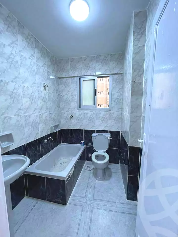 https://aqarmap.com.eg/en/listing/6717202-for-sale-alexandria-l-jmy-shataa-el-nakheel