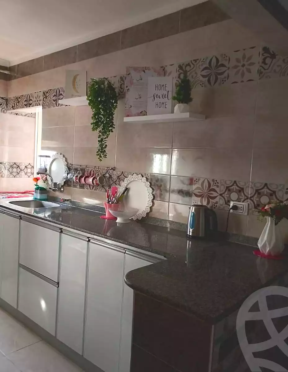 https://aqarmap.com.eg/ar/listing/6717332-for-sale-cairo-helwan-street-18