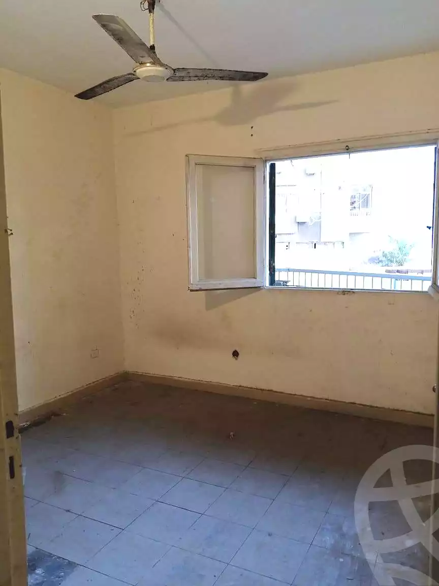 https://aqarmap.com.eg/ar/listing/6718437-for-sale-alexandria-lauran