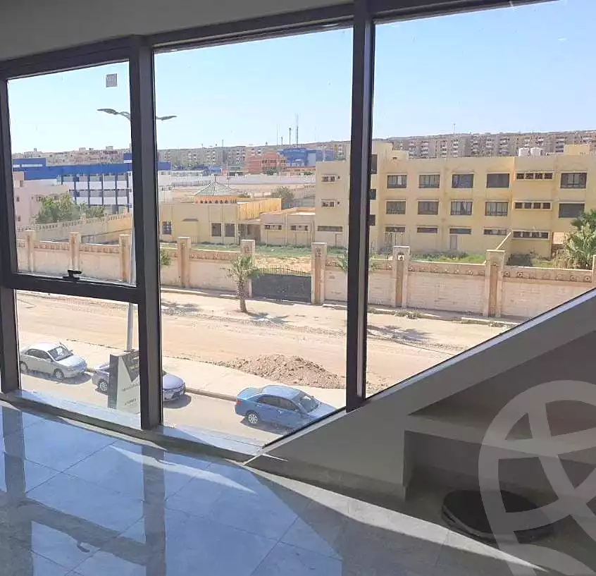 https://aqarmap.com.eg/ar/listing/6718997-for-rent-cairo-el-sheikh-zayed-city-compounds-dh-jyt-blz-mykwn-llttwyr