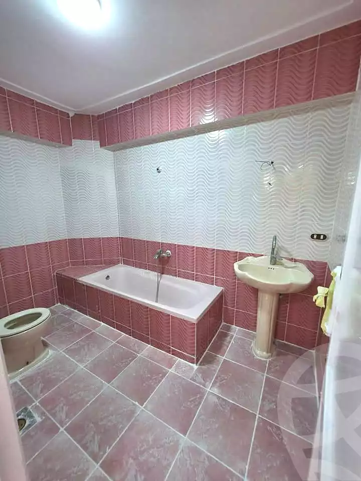 https://aqarmap.com.eg/ar/listing/6720937-for-sale-alexandria-l-jmy-shataa-el-nakheel