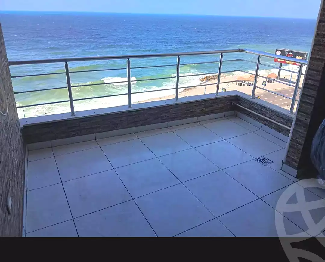 https://aqarmap.com.eg/ar/listing/6721027-for-sale-alexandria-camp-cesar