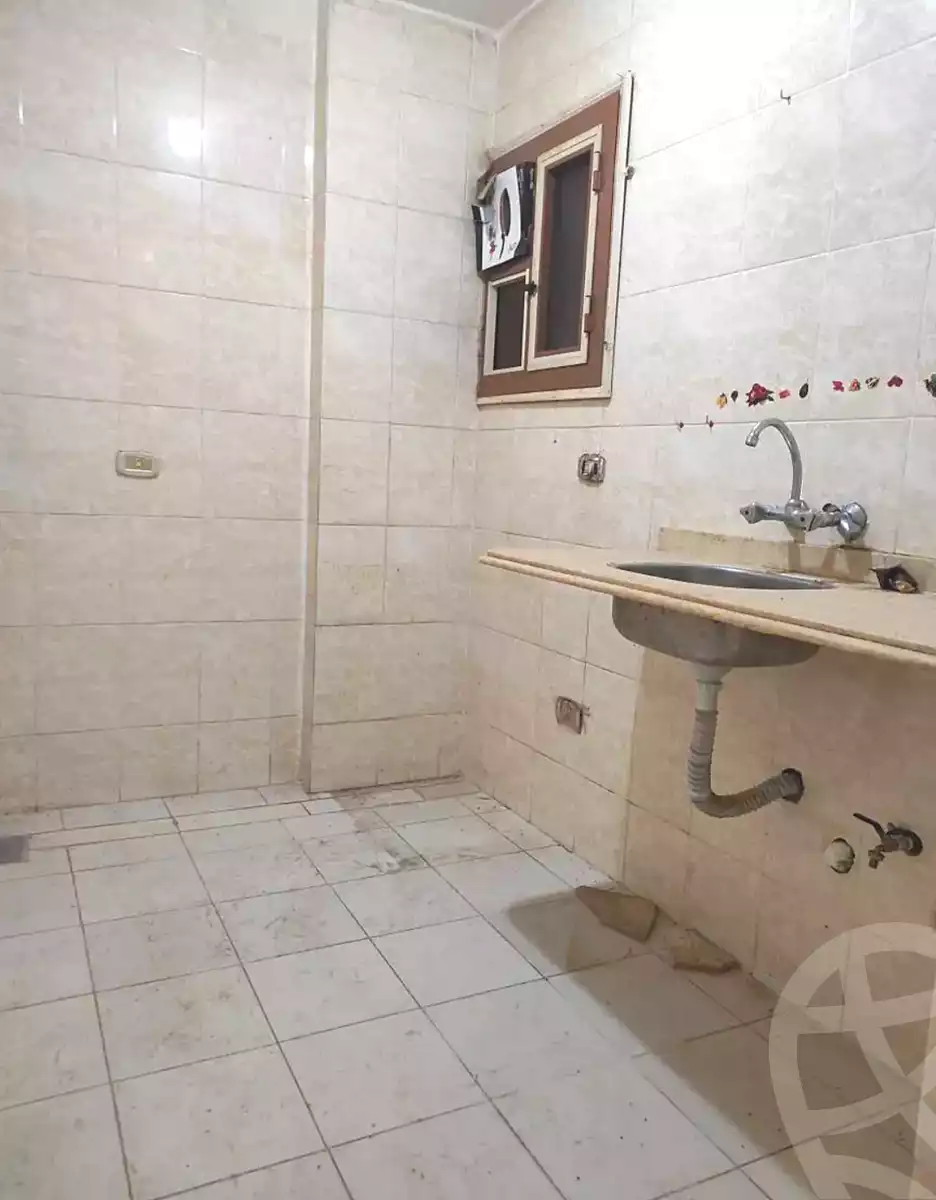 https://aqarmap.com.eg/ar/listing/6722214-for-sale-alexandria-lsywf-el-falki-street-16-el-eslah