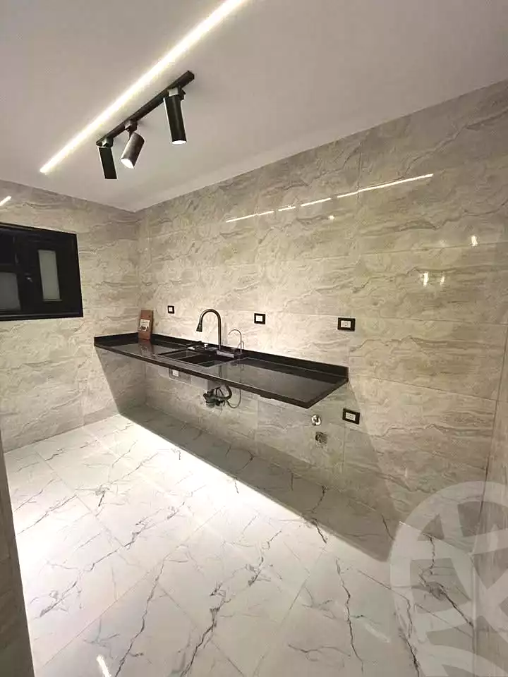 https://aqarmap.com.eg/ar/listing/6722349-for-sale-alexandria-l-jmy-lbytsh-bianchiii-el-bashwat-st