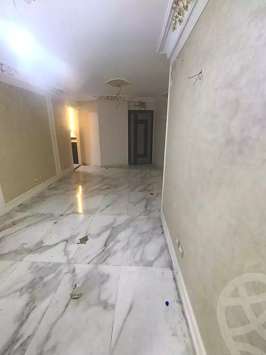 https://aqarmap.com.eg/ar/listing/6722492-for-sale-alexandria-bahray-el-anfoshy-al-gomrok-al-kadem-st