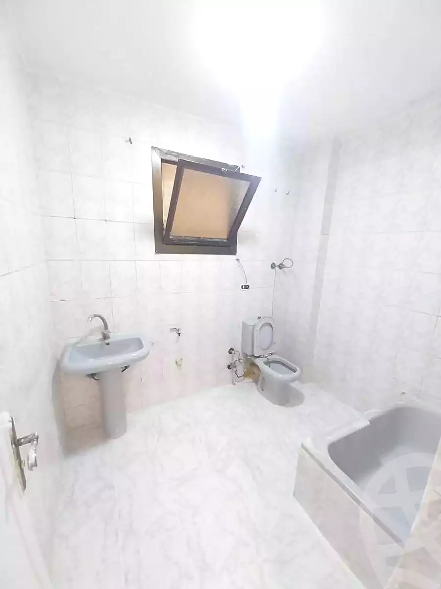 https://aqarmap.com.eg/ar/listing/6722719-for-sale-alexandria-l-jmy-shataa-el-nakheel