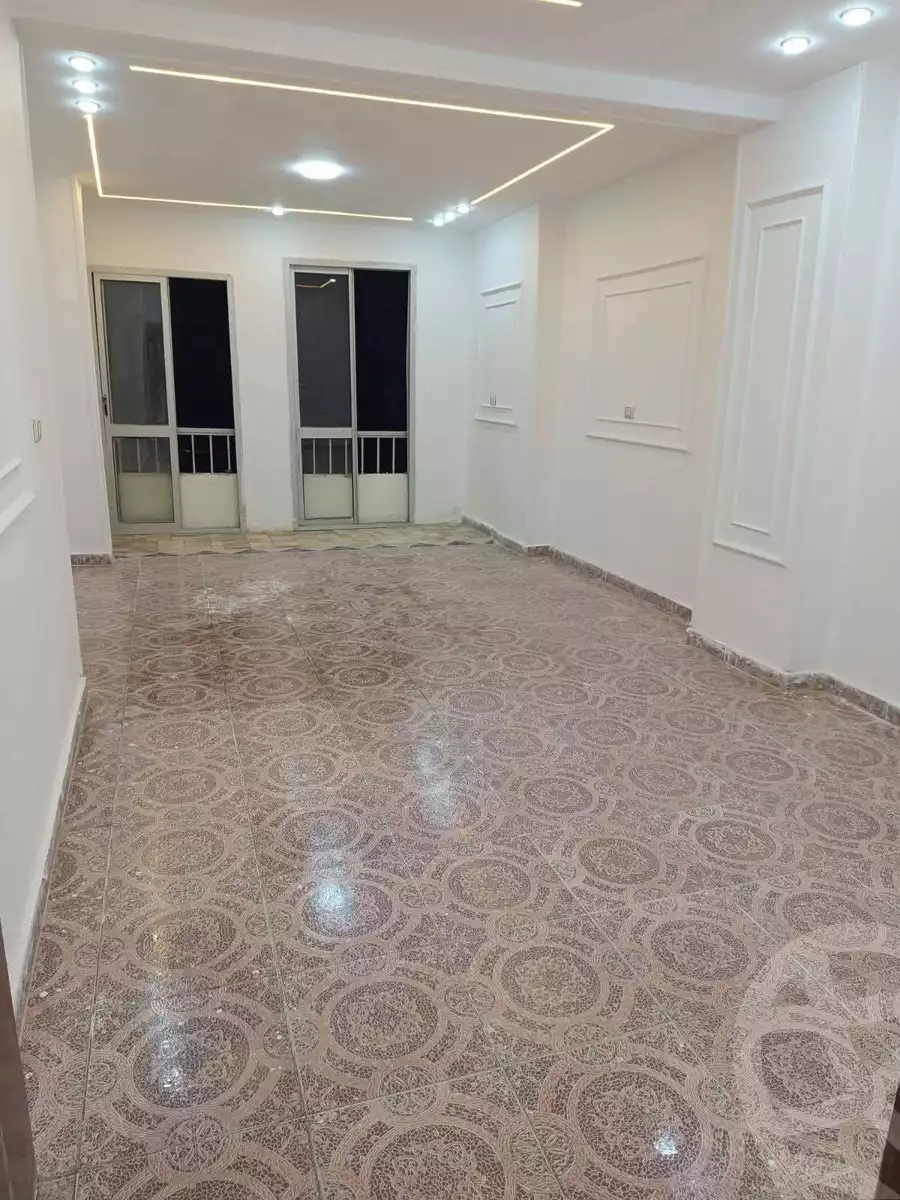 https://aqarmap.com.eg/ar/listing/6722662-for-sale-alexandria-l-jmy-lbytsh-ibrahim-othman-st