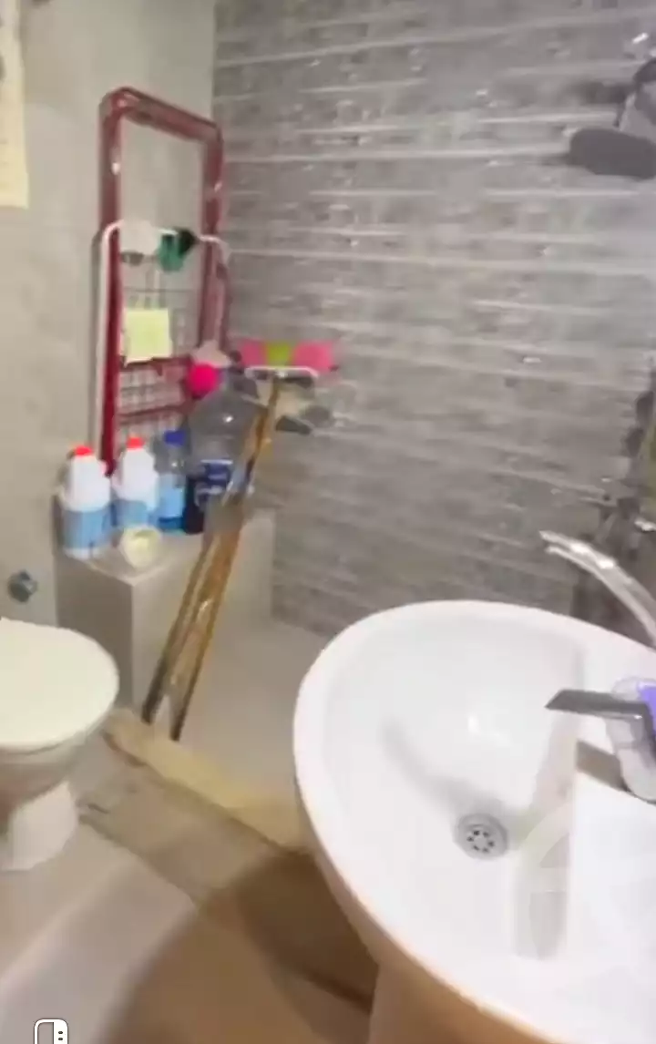 https://aqarmap.com.eg/en/listing/6722799-for-sale-cairo-ain-shams-jsr-lswys
