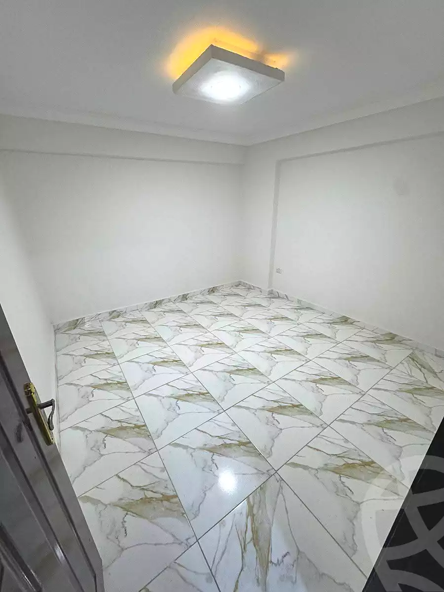 https://aqarmap.com.eg/en/listing/6722655-for-sale-alexandria-lsywf-el-falki