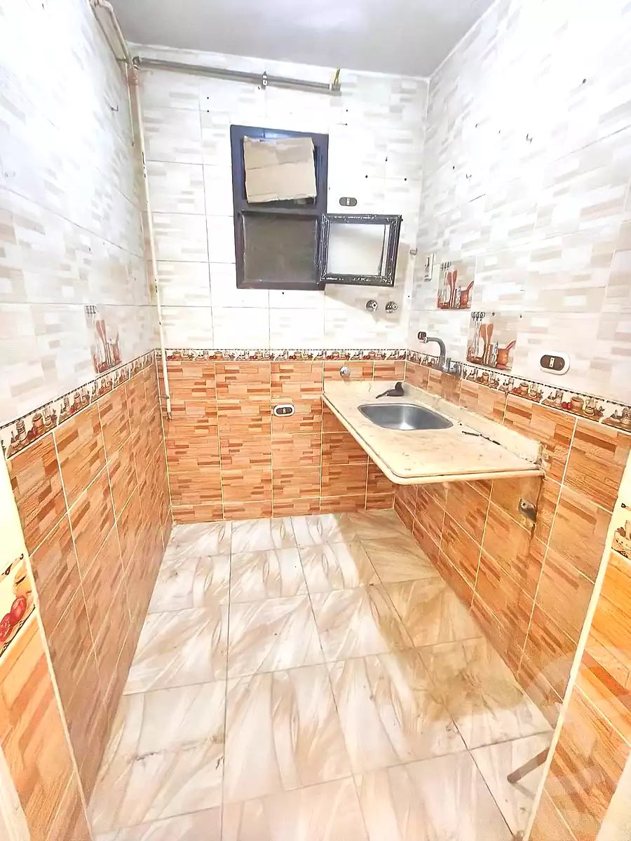 https://aqarmap.com.eg/ar/listing/6722658-for-sale-alexandria-lsywf-el-falki