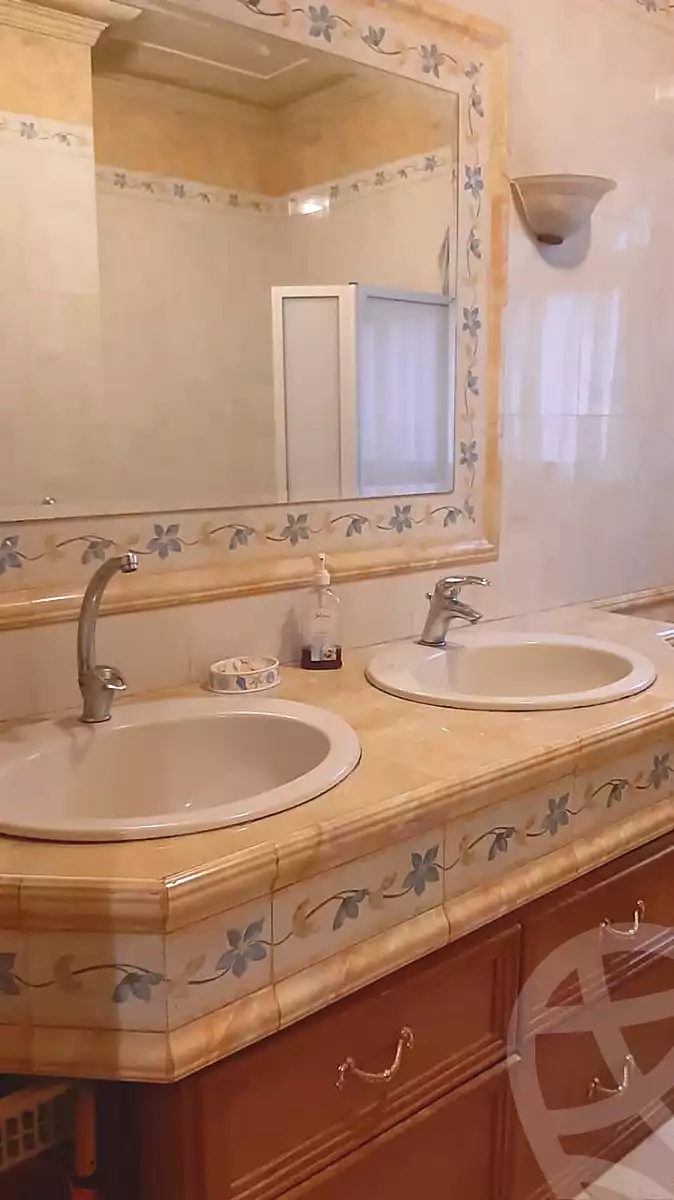 https://aqarmap.com.eg/ar/listing/6723322-for-sale-cairo-heliopolis-el-higaz-square-el-hegaz-st