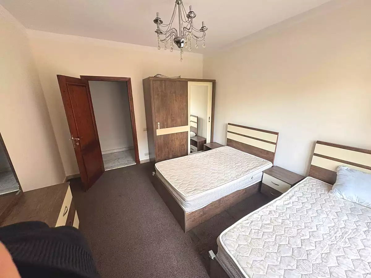 https://aqarmap.com.eg/ar/listing/6723698-for-sale-cairo-el-sheikh-zayed-city-compounds-beverly-hills