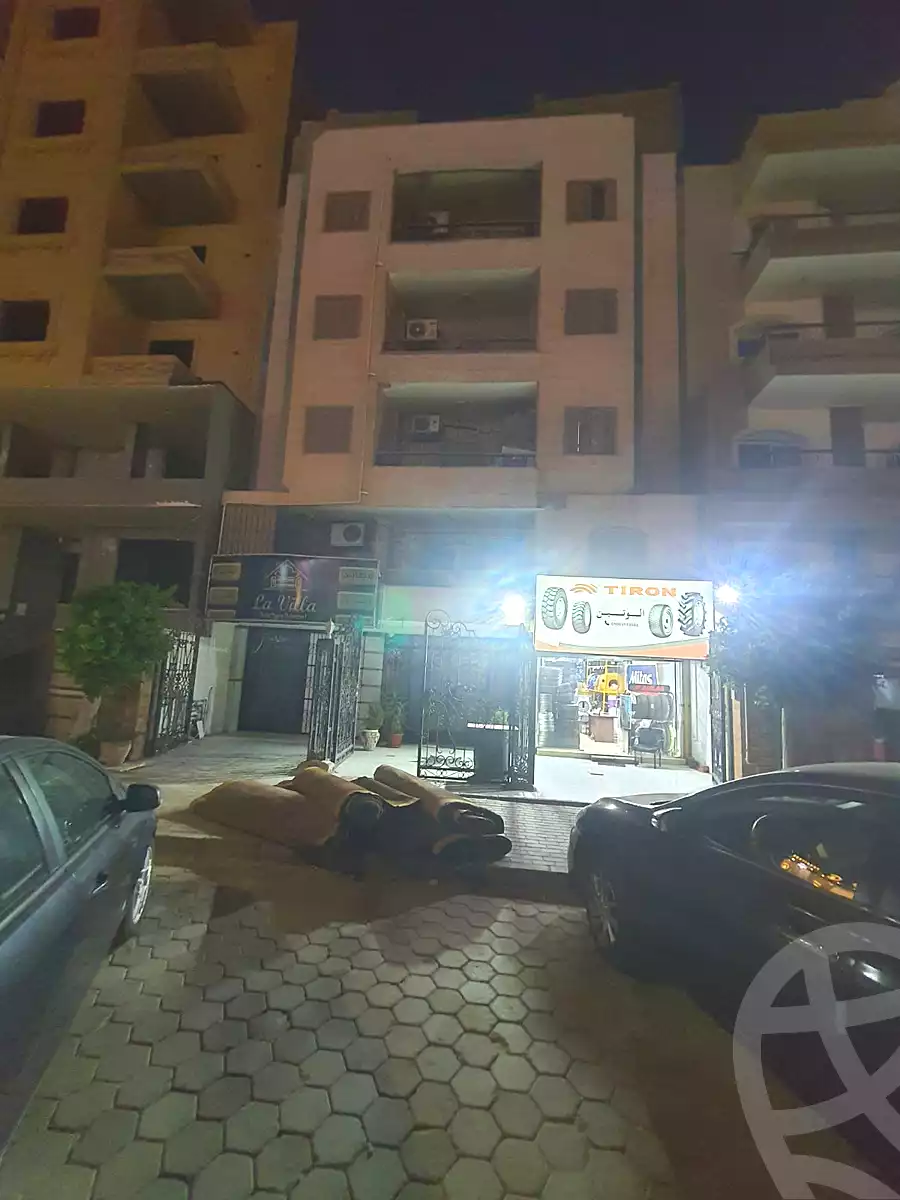 https://aqarmap.com.eg/ar/listing/6723744-for-sale-cairo-6th-of-october-el-ahyaa-neighborhood-4th-neighbourhood-1