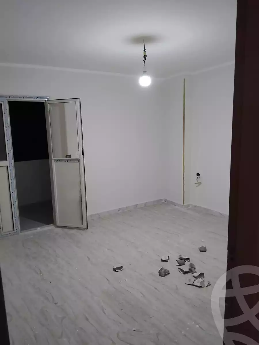 https://aqarmap.com.eg/ar/listing/6724840-for-sale-cairo-helwan-hadayek-helwan-el-khashab-canal