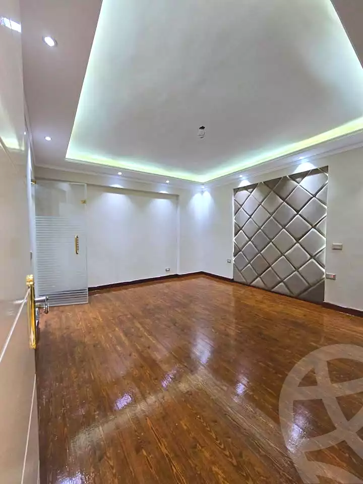 https://aqarmap.com.eg/en/listing/6724880-for-sale-alexandria-el-asafra