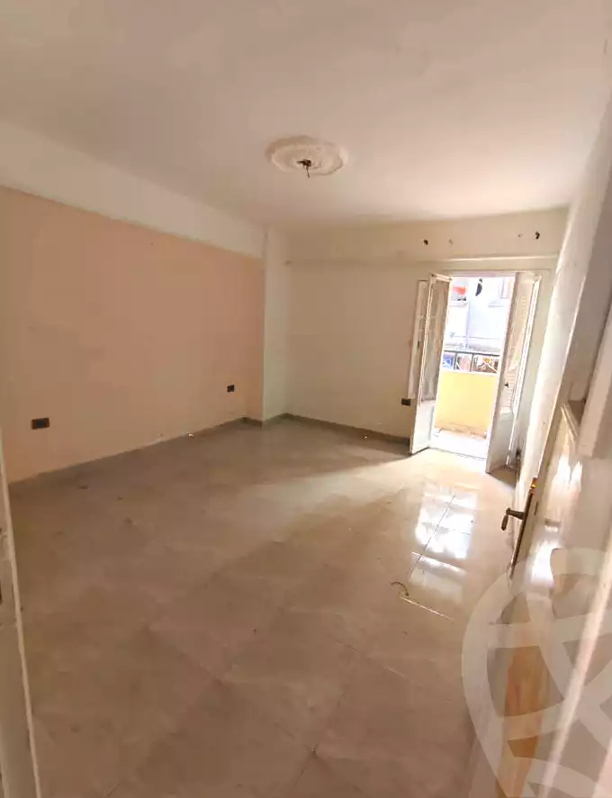 https://aqarmap.com.eg/ar/listing/6724909-for-sale-alexandria-l-jmy-lbytsh-ain-shams-st