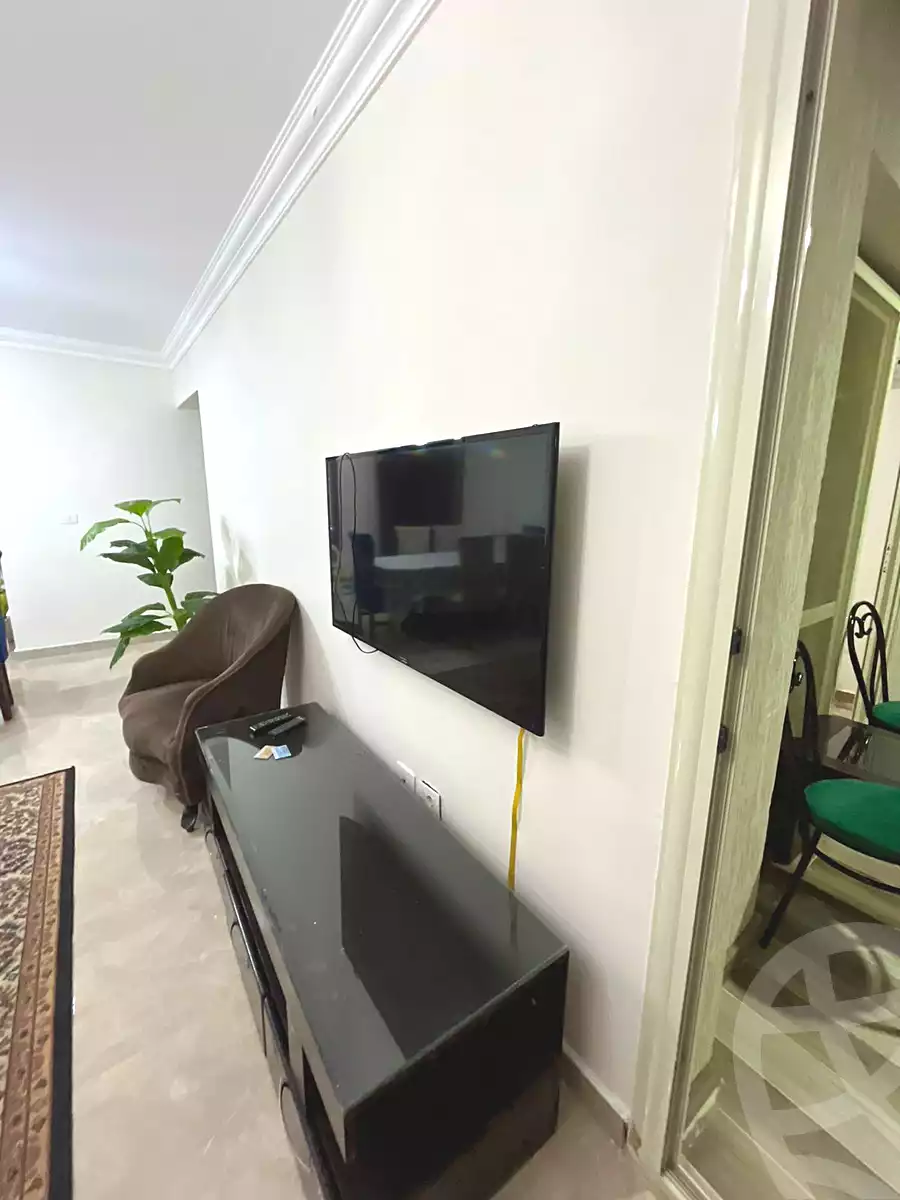 https://aqarmap.com.eg/en/listing/6725438-for-rent-cairo-el-sheikh-zayed-city-compounds-jn-2