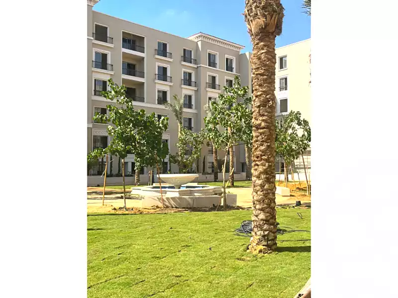 https://aqarmap.com.eg/en/listing/6725541-for-sale-cairo-el-sheikh-zayed-city-compounds-kmbwnd-fyldj-wyst-dr-llttwyr