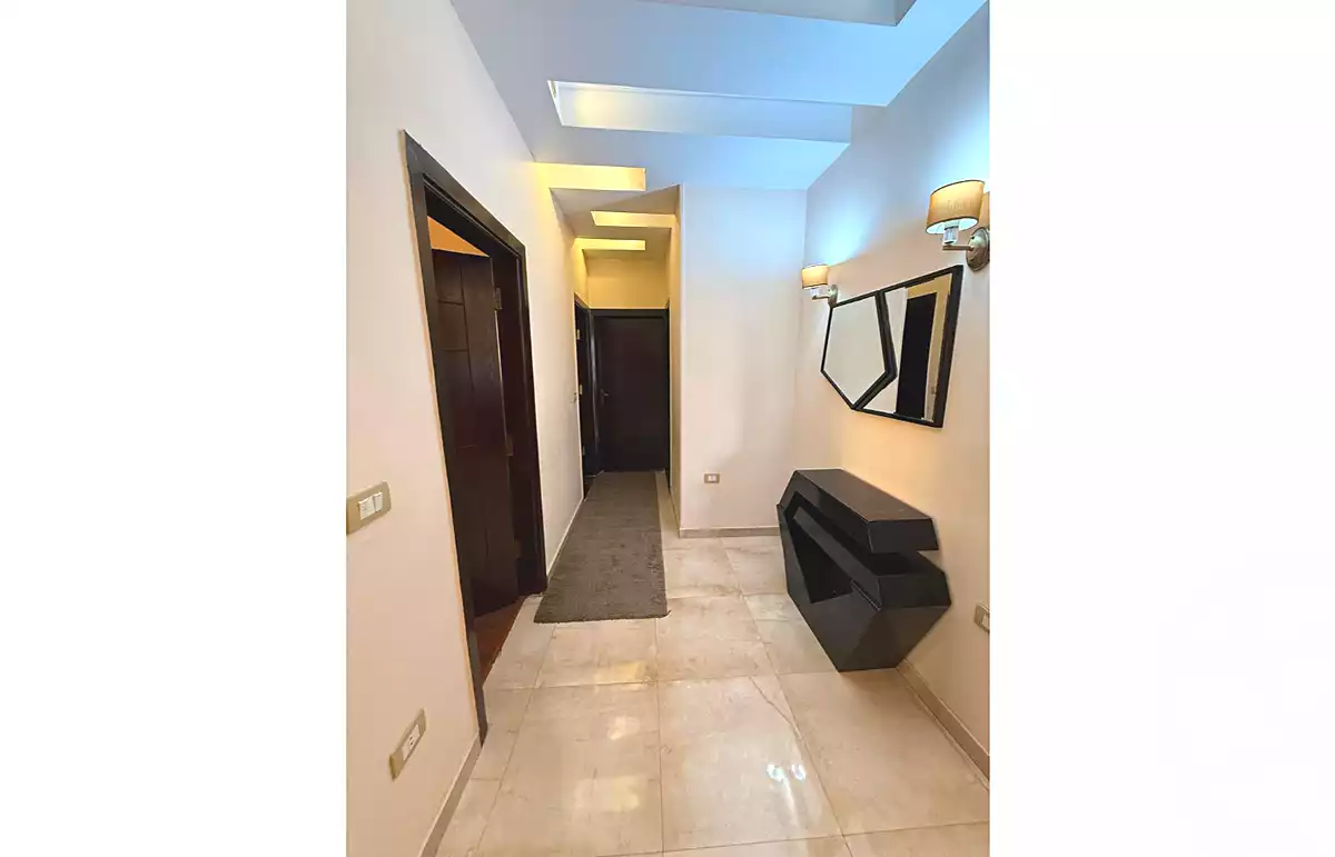 https://aqarmap.com.eg/ar/listing/6725614-for-sale-cairo-el-sheikh-zayed-city-compounds-beverly-hills