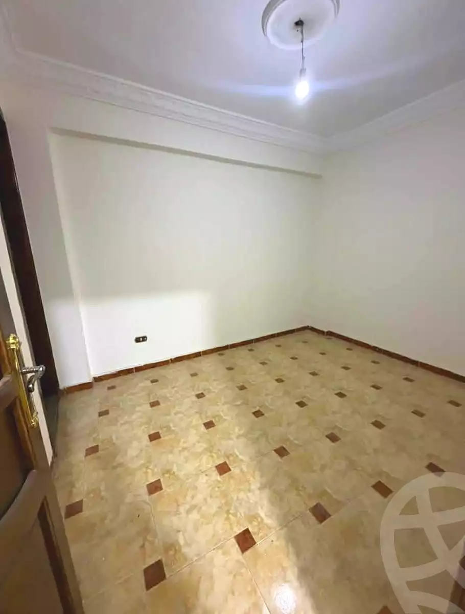 https://aqarmap.com.eg/ar/listing/6725926-for-sale-alexandria-lsywf-el-falki