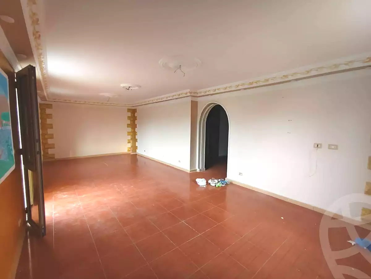 https://aqarmap.com.eg/ar/listing/6725956-for-sale-alexandria-l-jmy-lbytsh-mohamed-el-fardi-st