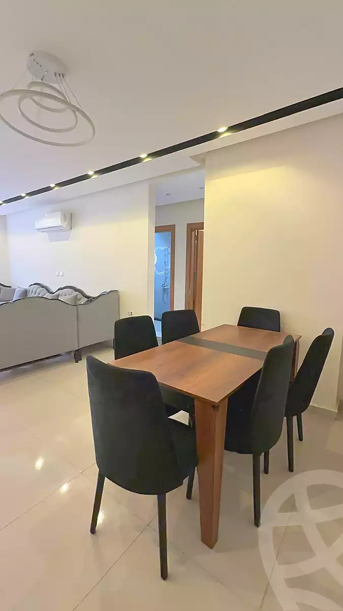 https://aqarmap.com.eg/ar/listing/6726015-for-sale-cairo-el-maadi-compounds-kmbwnd-wn-qtmyh-m-mr-lmrshdy