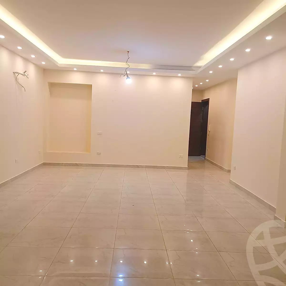 https://aqarmap.com.eg/en/listing/6726499-for-rent-cairo-6th-of-october-compounds-green-5