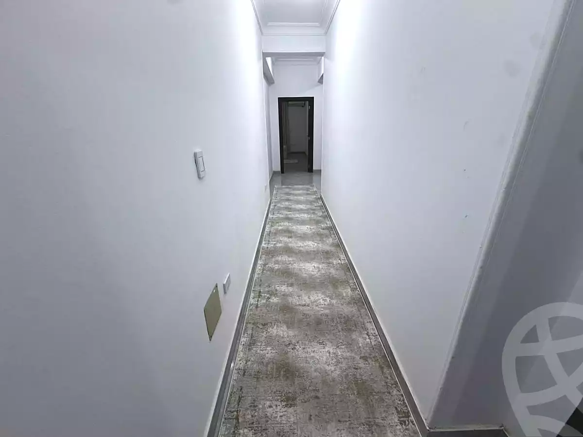https://aqarmap.com.eg/en/listing/6727184-for-rent-cairo-new-cairo-ganob-el-akadamiya-south-academy-b-taha-hussein-st