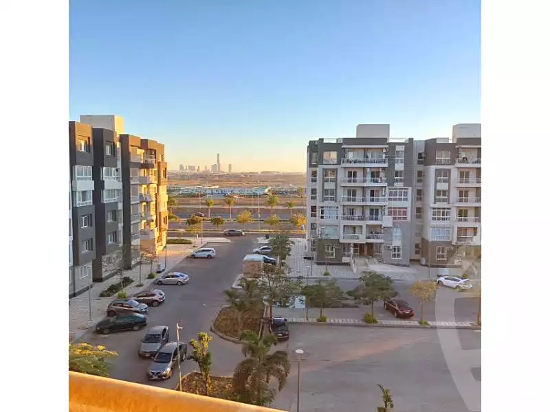 https://aqarmap.com.eg/ar/listing/6727791-for-sale-cairo-new-cairo-madinaty-tenth-zone-buildings-group-103