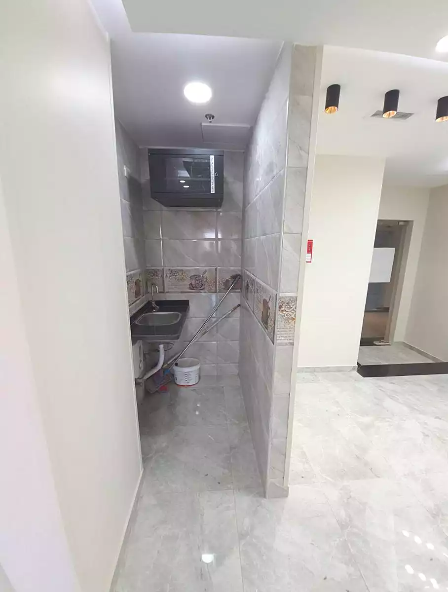 https://aqarmap.com.eg/ar/listing/6727937-for-rent-cairo-el-sheikh-zayed-city-compounds-dh-jyt-blz-mykwn-llttwyr