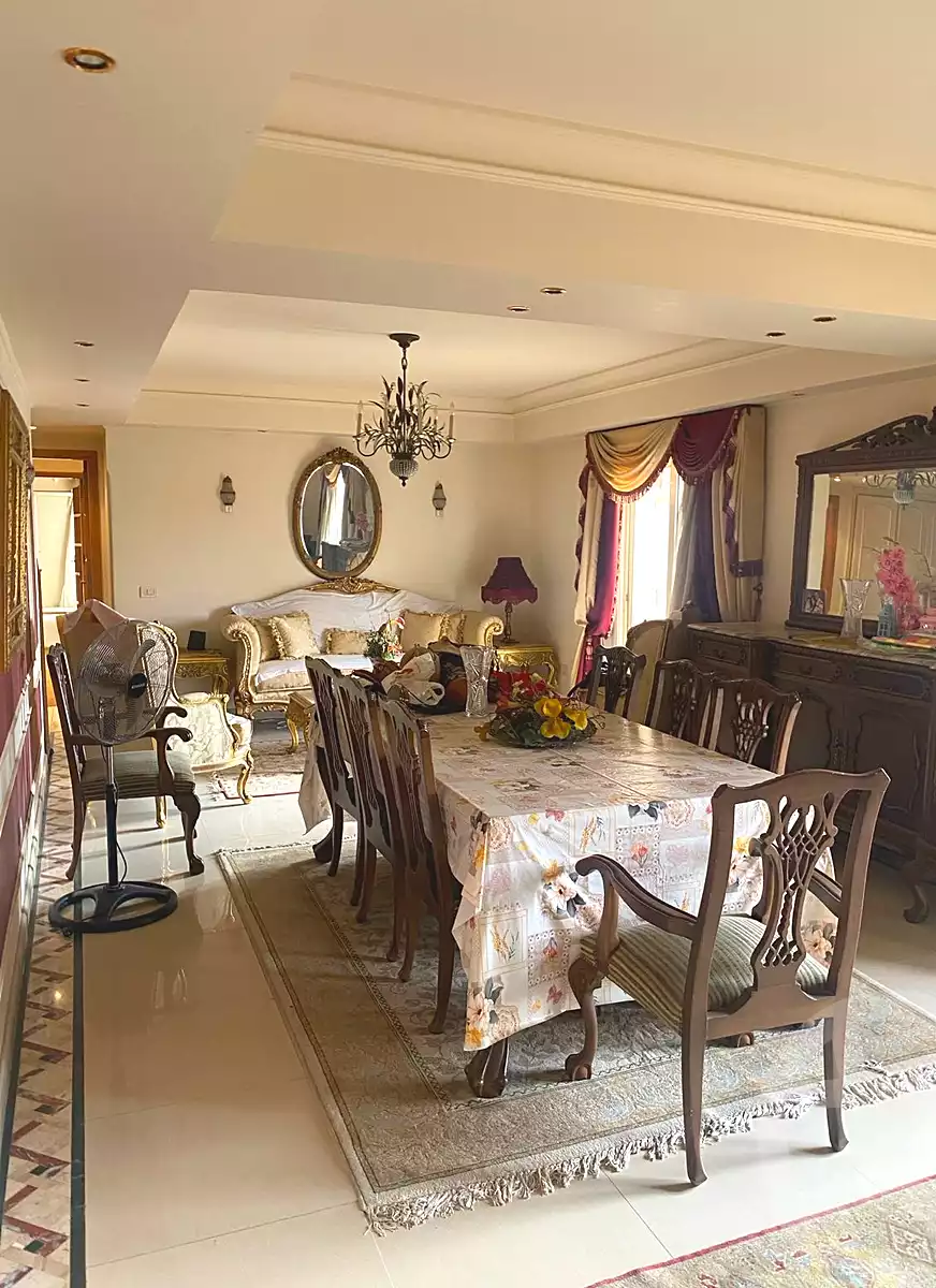 https://aqarmap.com.eg/en/listing/6728086-for-sale-cairo-el-sheikh-zayed-city-compounds-hadayek-el-mohandiseen