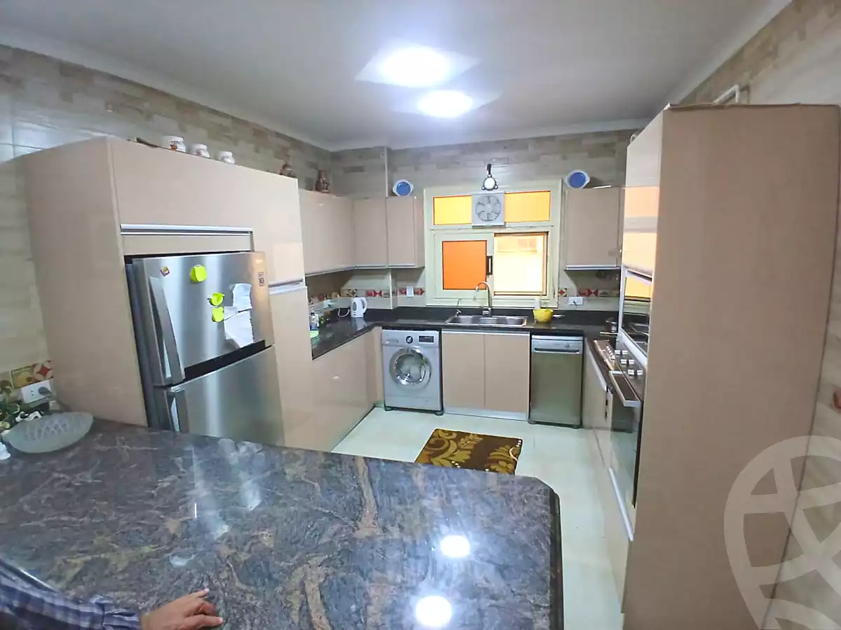 https://aqarmap.com.eg/ar/listing/6728444-for-sale-cairo-6th-of-october-el-hay-el-motamyz-fourth-touristic-village-amin-el-refae-st