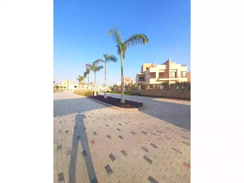 https://aqarmap.com.eg/en/listing/6728595-for-sale-cairo-el-sheikh-zayed-city-compounds-alma