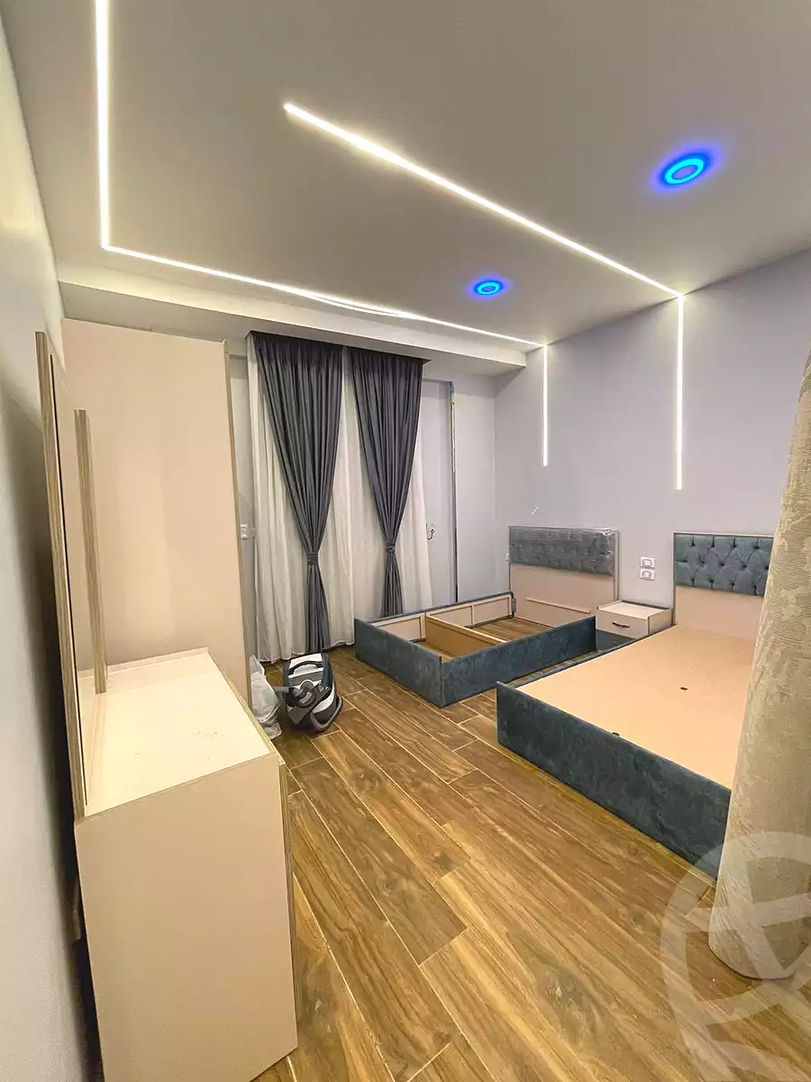 https://aqarmap.com.eg/ar/listing/6728655-for-sale-cairo-el-sheikh-zayed-city-el-hay-elthamen-area-1