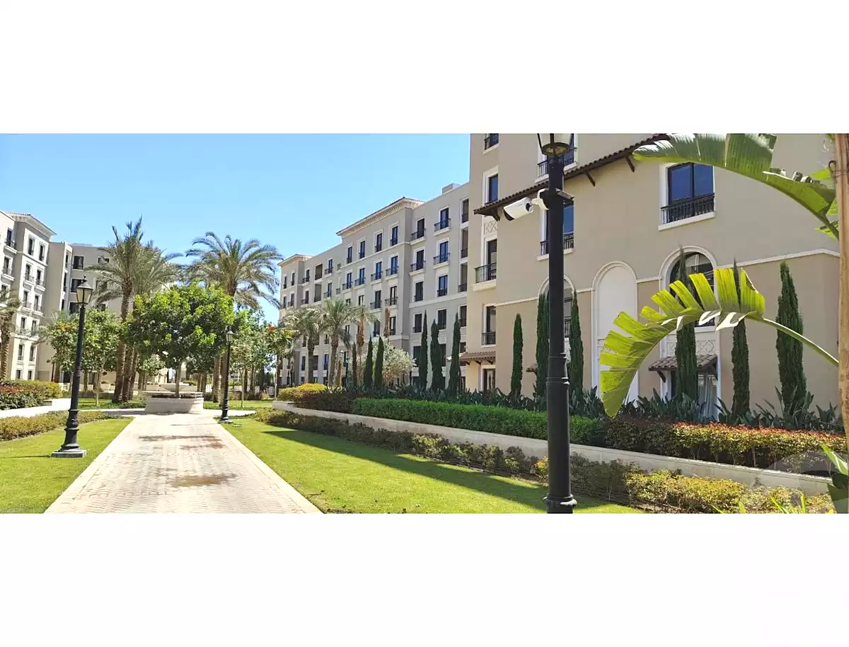 https://aqarmap.com.eg/en/listing/6728903-for-sale-cairo-el-sheikh-zayed-city-compounds-kmbwnd-fyldj-wyst-dr-llttwyr