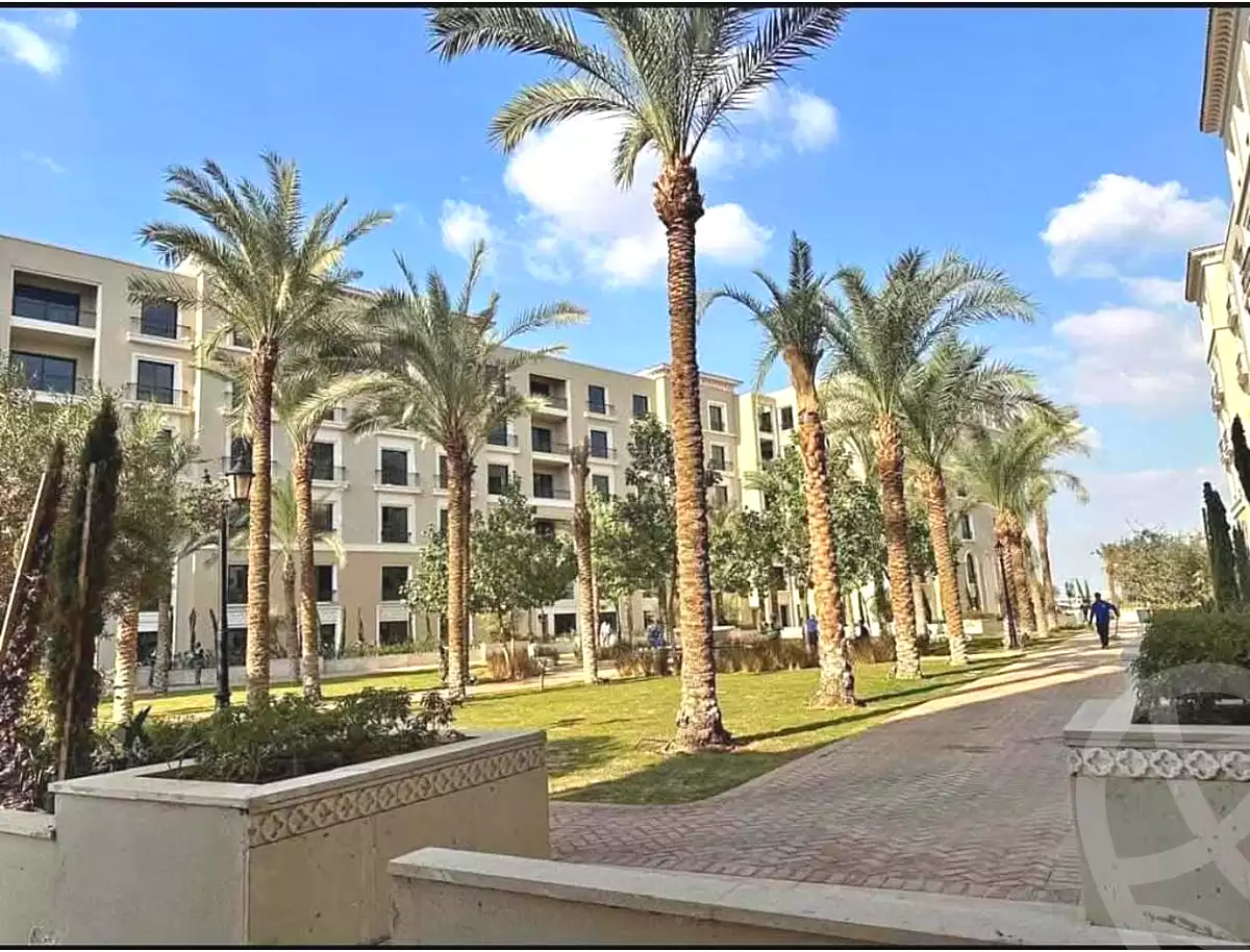 https://aqarmap.com.eg/en/listing/6728903-for-sale-cairo-el-sheikh-zayed-city-compounds-kmbwnd-fyldj-wyst-dr-llttwyr
