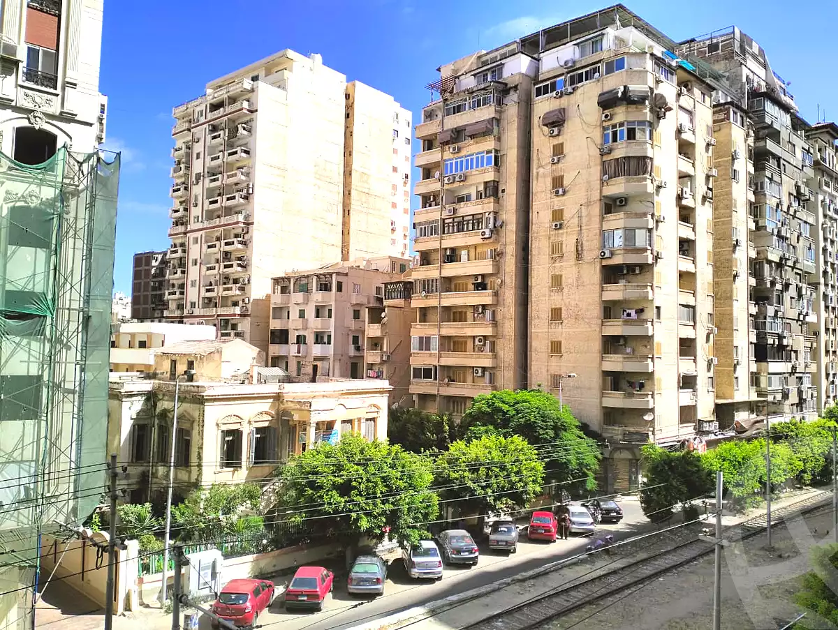 https://aqarmap.com.eg/ar/listing/6729284-for-sale-alexandria-roshdy-shr-hmd-shwqy