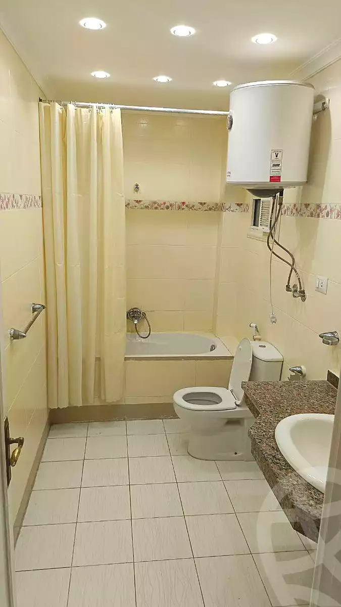https://aqarmap.com.eg/ar/listing/6729391-for-rent-cairo-ljyz-el-bahr-el-azam-el-khalej-buildings