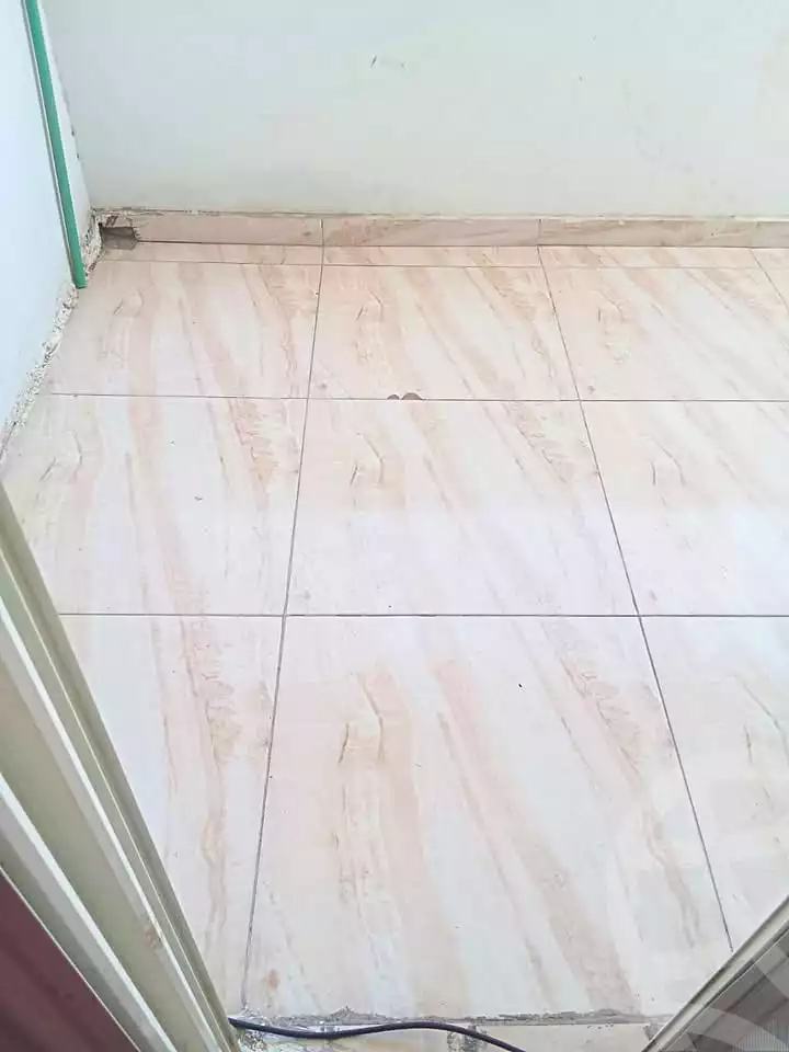 https://aqarmap.com.eg/ar/listing/6729497-for-sale-alexandria-l-jmy-lbytsh-ain-shams-st