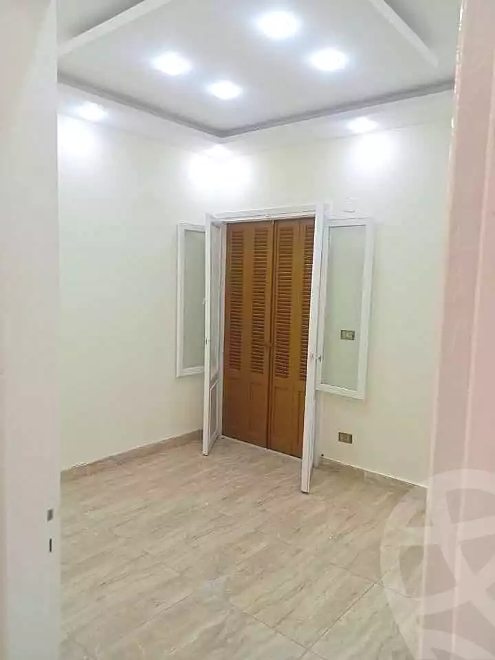 https://aqarmap.com.eg/ar/listing/6729774-for-sale-alexandria-l-jmy-lbytsh-el-reyad-st