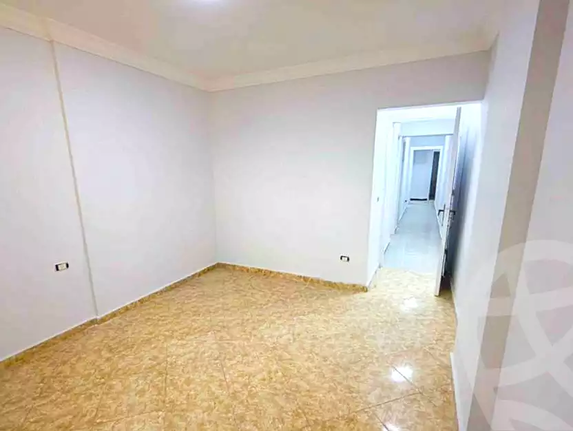 https://aqarmap.com.eg/ar/listing/6730071-for-sale-alexandria-el-montazah-compounds-in-el-montazah-marseilia-florence