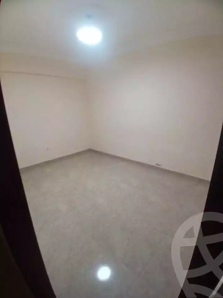 https://aqarmap.com.eg/ar/listing/6730159-for-rent-alexandria-ganaklis