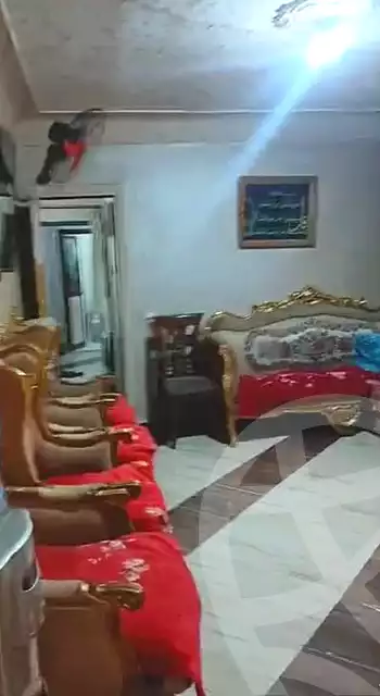 https://aqarmap.com.eg/ar/listing/6730251-for-sale-alexandria-l-jmy-lbytsh-el-saleheen-mosque-st